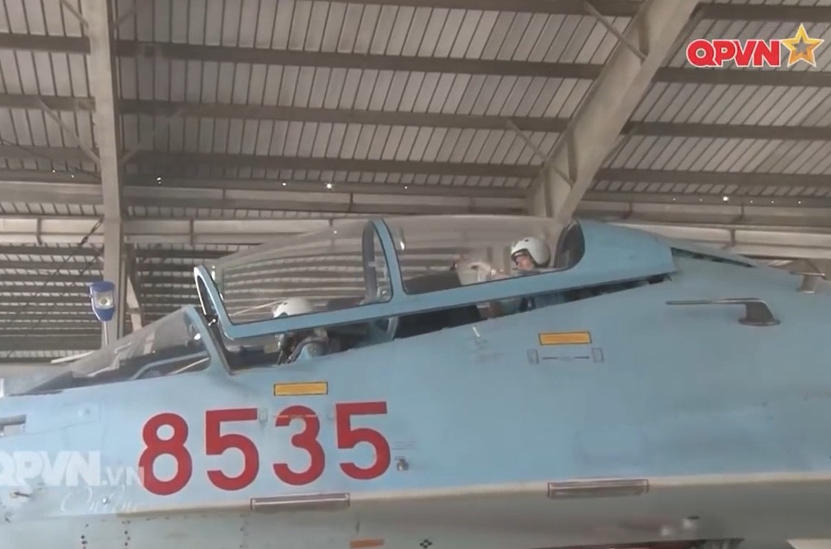 Anh oai hung Su-30MK2 ban rocket, nem bom tren bien-Hinh-5