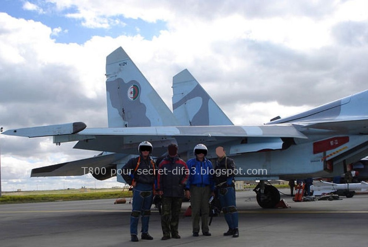 May bay Su-30MKA Nga ban cho Algeria co gi dac biet?-Hinh-4