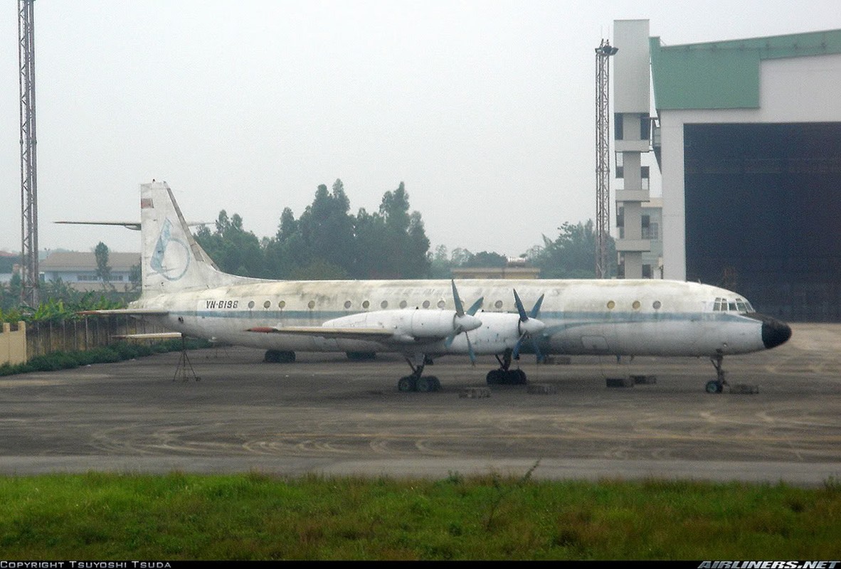 Ngam mot phan cua “sat thu san ngam” Il-38 o Viet Nam-Hinh-7