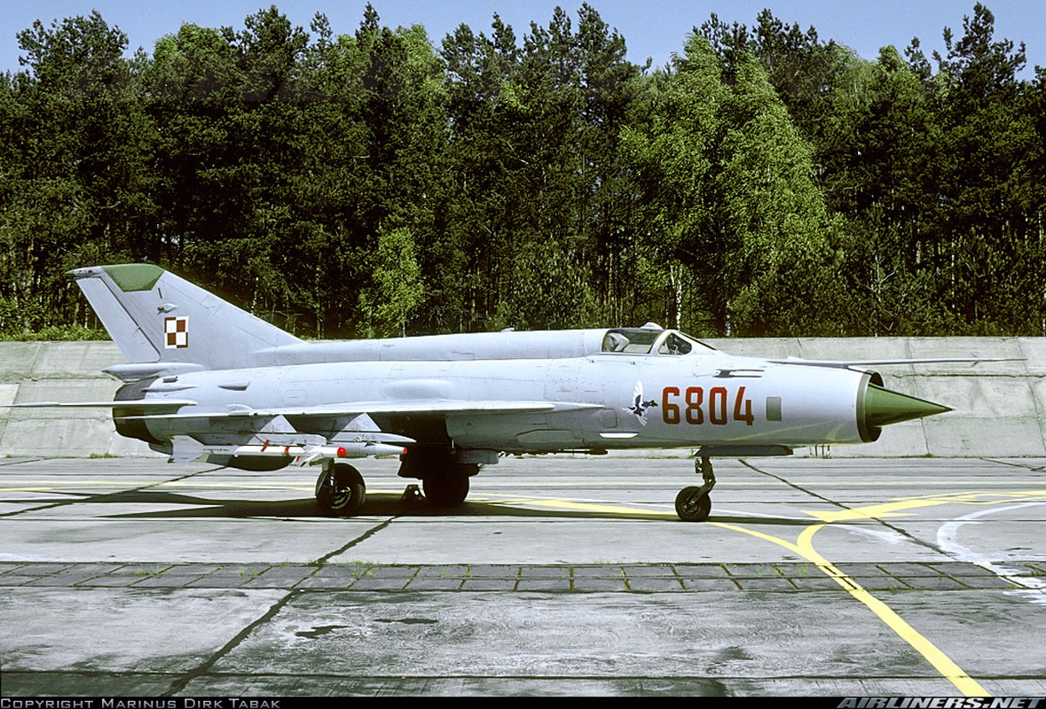 Can mat phien ban MiG-21 hien dai nhat Viet Nam truoc 1979-Hinh-5