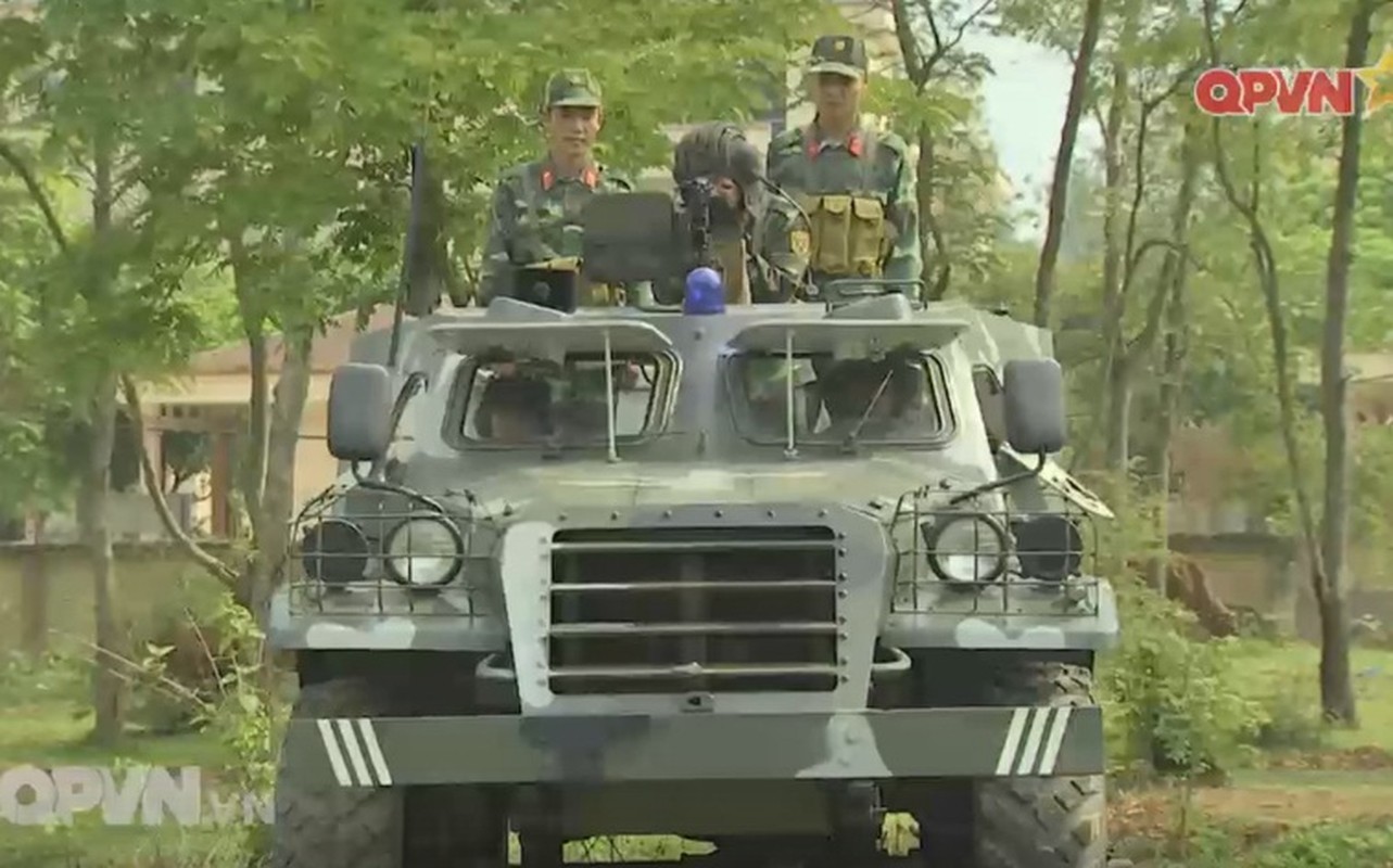 Viet Nam nang cap xe boc thep BTR-152 the nao?-Hinh-9