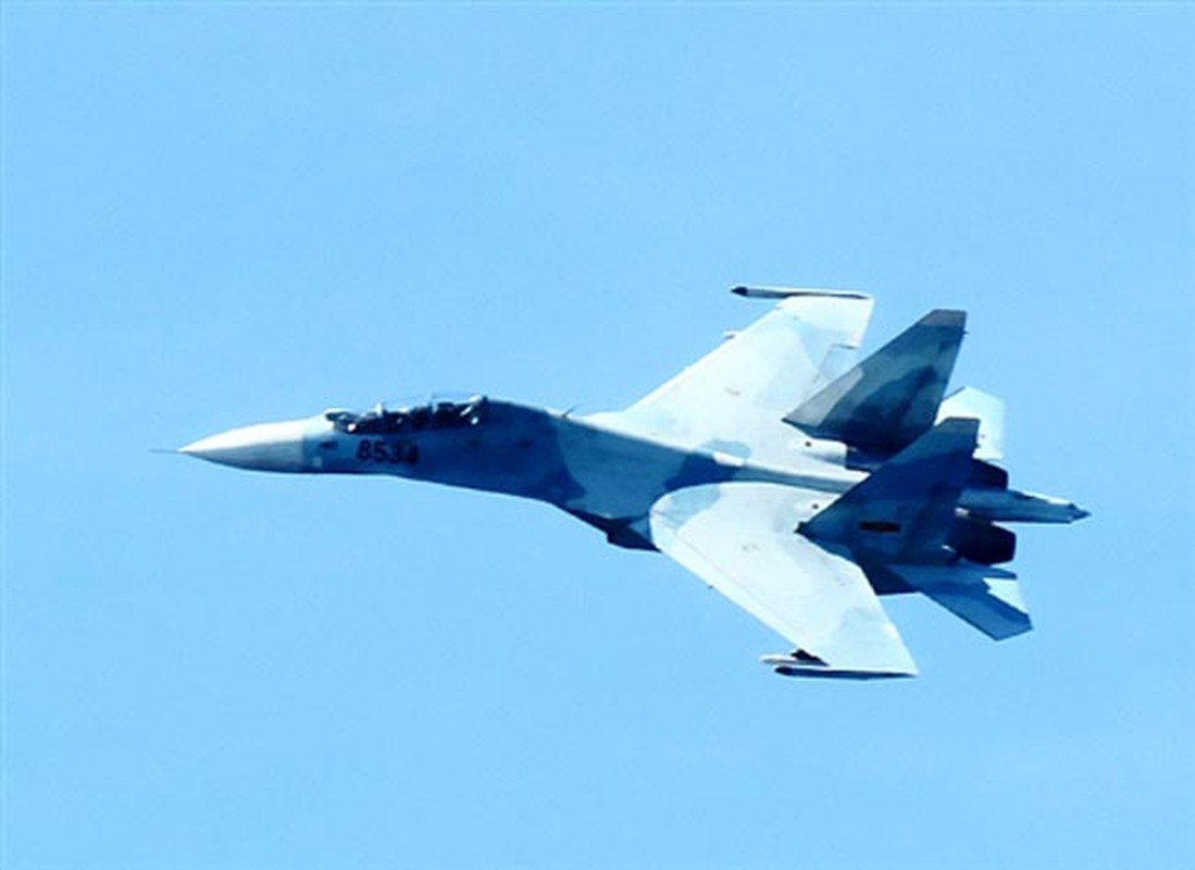 Nghe chuyen mot chuyen bay ra Truong Sa cua Su-30-Hinh-6