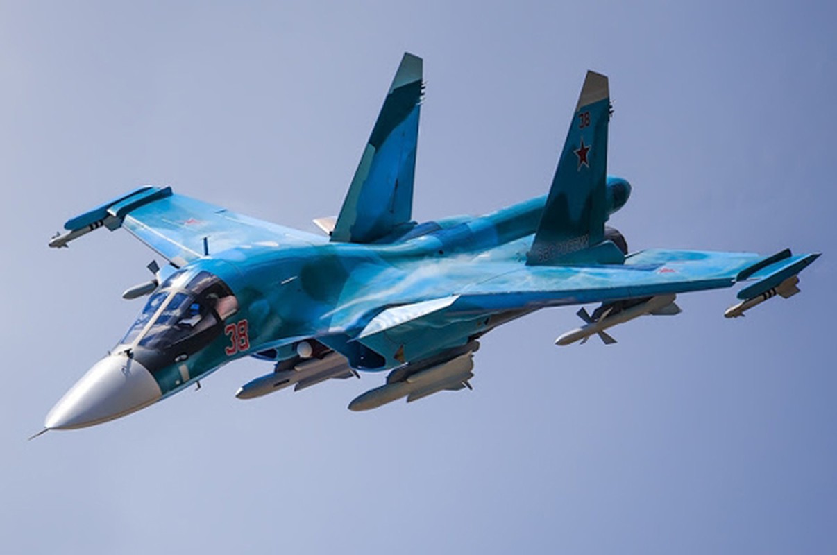 Tiem kich bom Su-34 bat ngo luyen khong chien lam gi?-Hinh-9