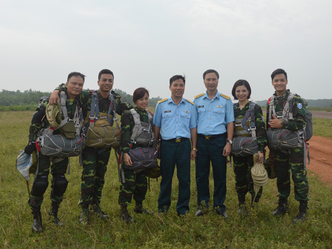 Muc kich “linh du” Viet Nam do bo duong khong-Hinh-5