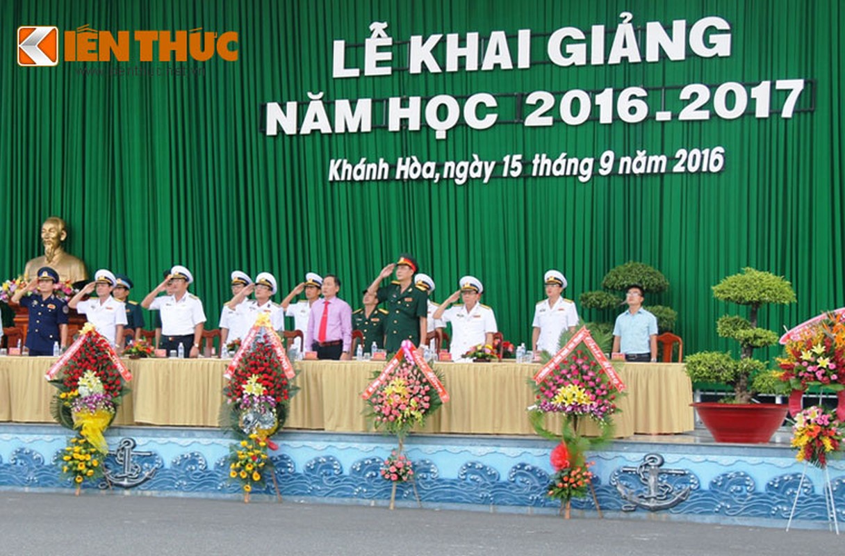 Chum anh Hoc vien Hai quan Viet Nam khai giang hoanh trang-Hinh-3