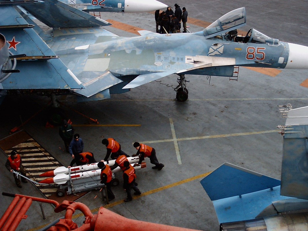 Tiem kich ham Su-33 duoc nang cap truoc khi toi Syria-Hinh-7