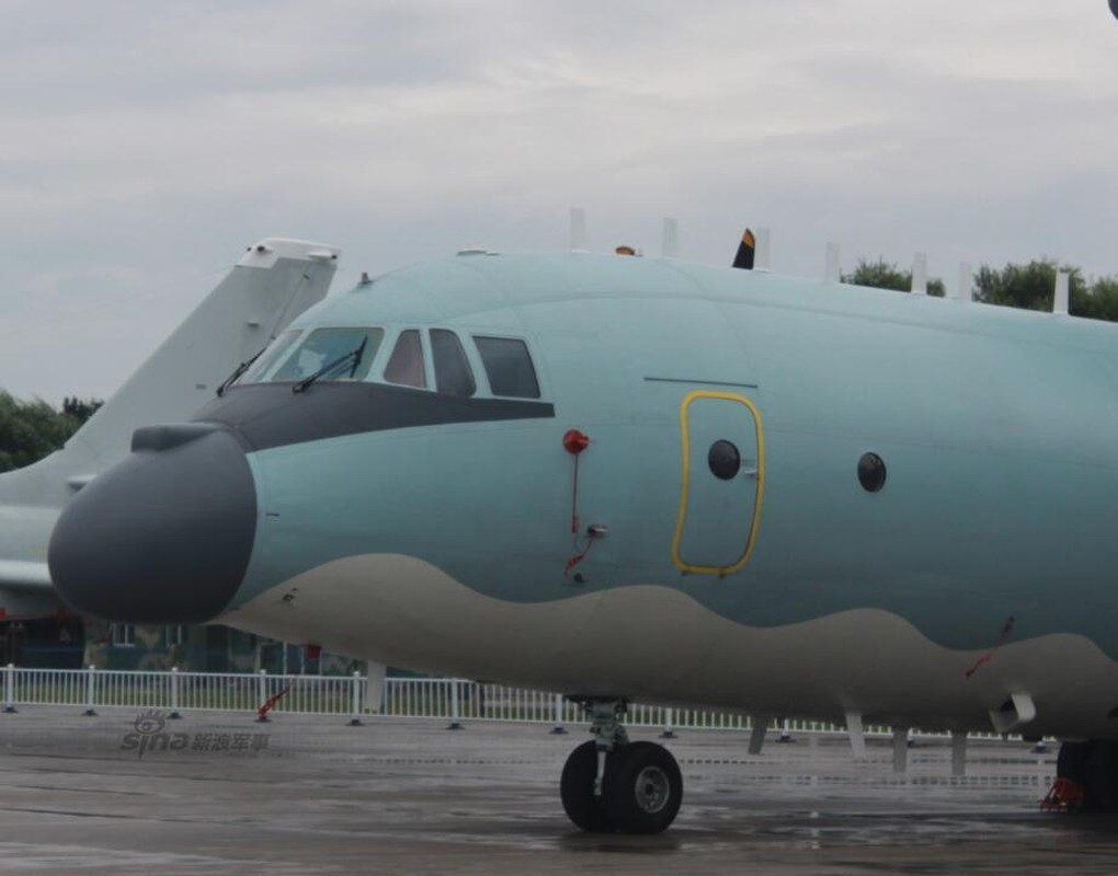 Soi chi tiet “radar bay” KJ-500 cua Trung Quoc-Hinh-2