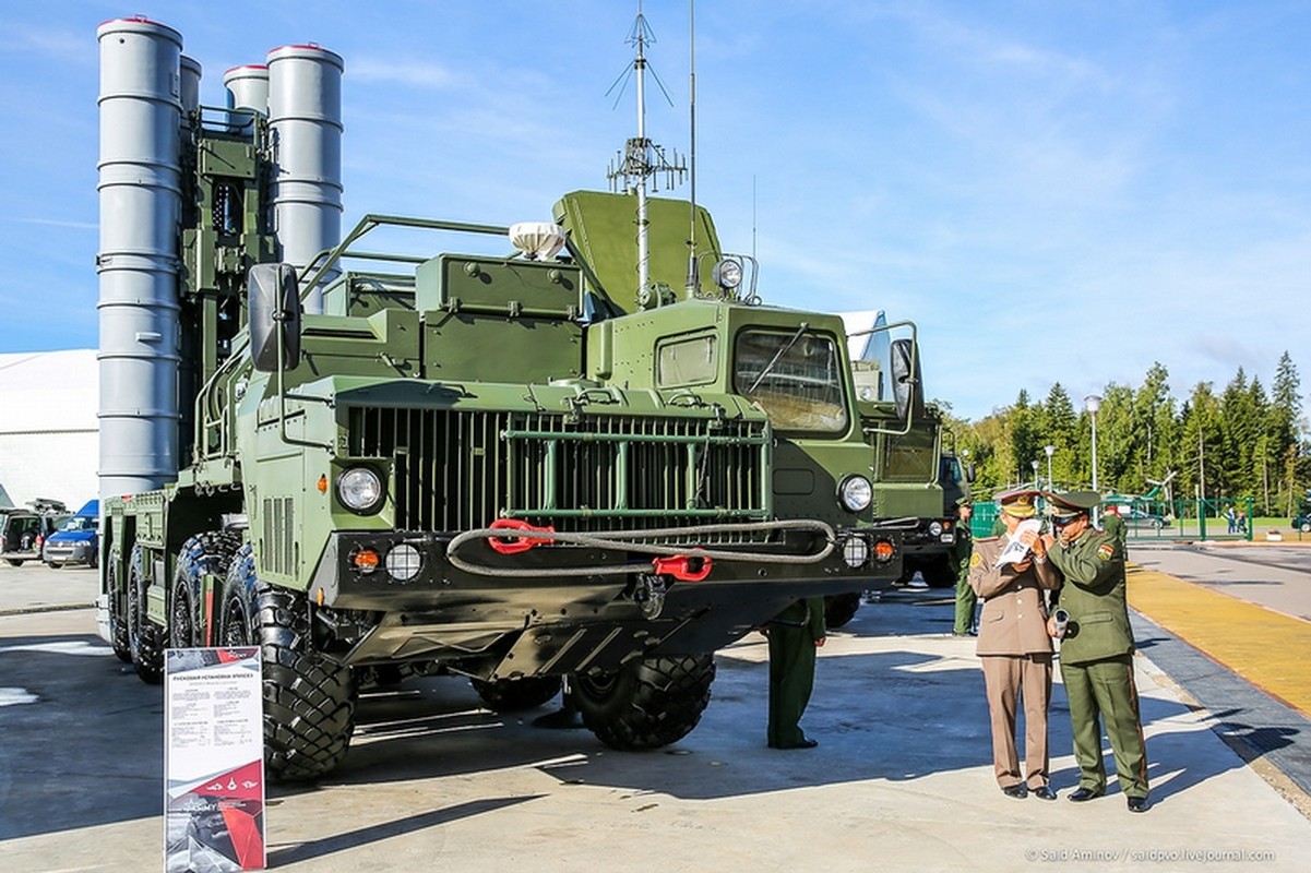 Chiem nguong loat radar-ten lua Nga chao hang Viet Nam, the gioi-Hinh-10