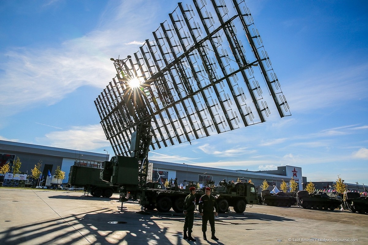 Chiem nguong loat radar-ten lua Nga chao hang Viet Nam, the gioi-Hinh-3