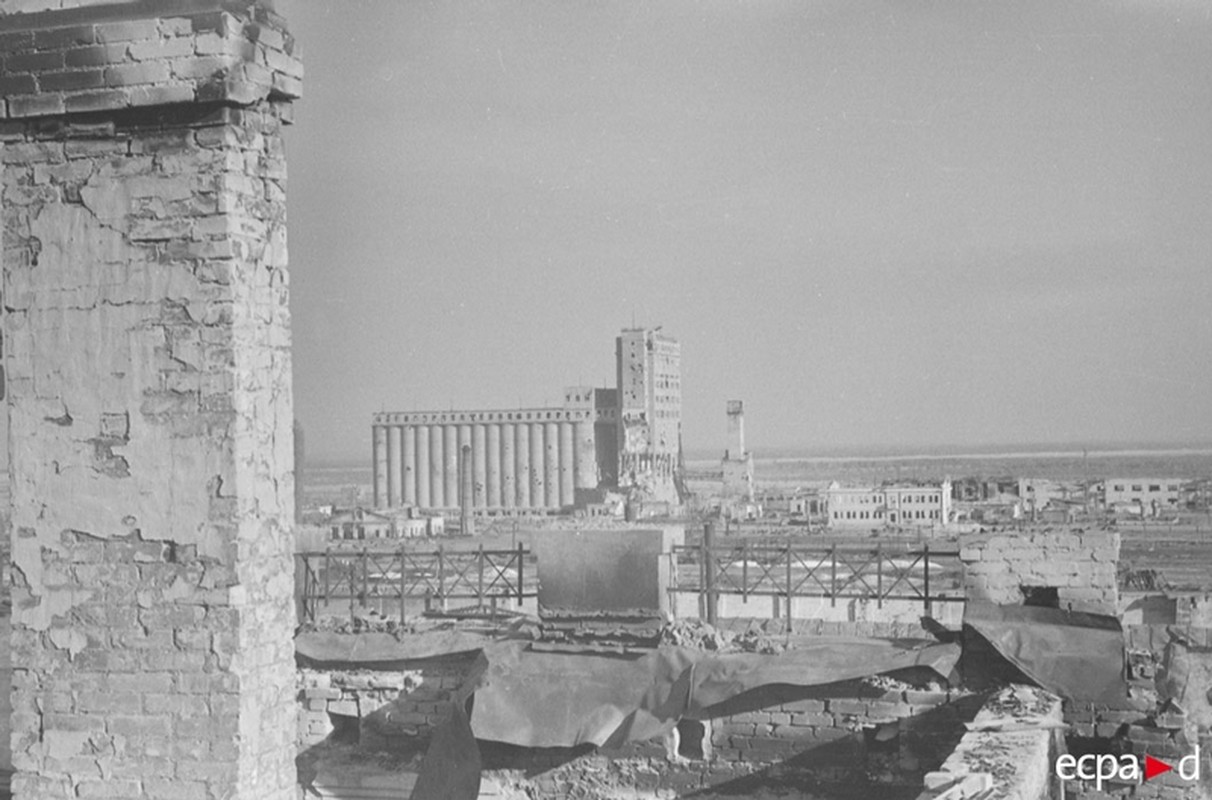 Loat anh kinh hoang mat tran Stalingrad nam 1942-1943-Hinh-9