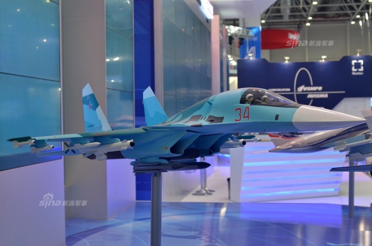 Lo dien hinh dang may bay tiem kich-bom Su-32