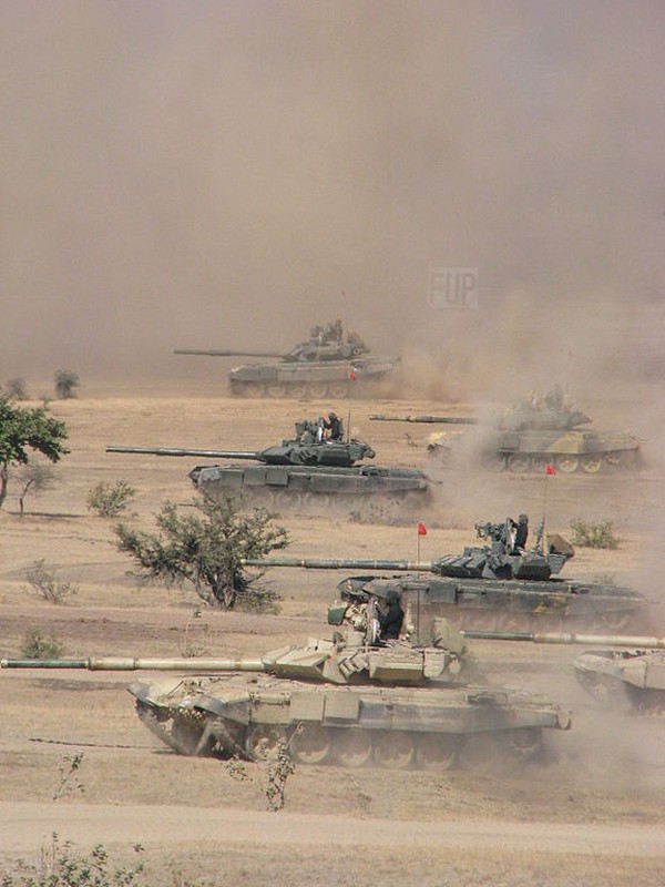 An Do tinh mua so luong xe tang T-90MS ky luc-Hinh-2