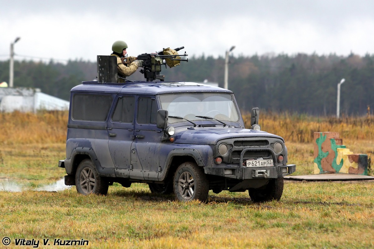 Bat ngo: Nga tung o to UAZ Patriot gan sung sang Syria-Hinh-2