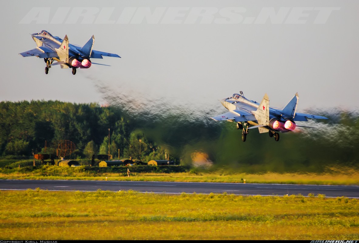 Tiem kich MiG-31 da toi Syria, “radar bay” My-NATO coi chung-Hinh-3