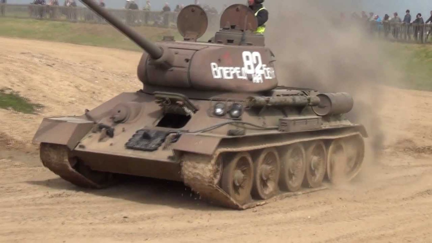 Kho do canh xe tang T-34-85 tac chien o Yemen-Hinh-10