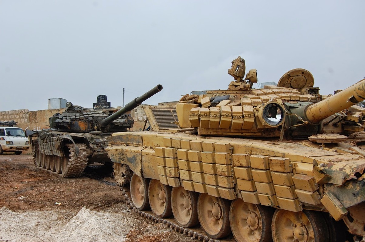 Kinh ngac mau xe tang T-82S cua Quan doi Syria-Hinh-10