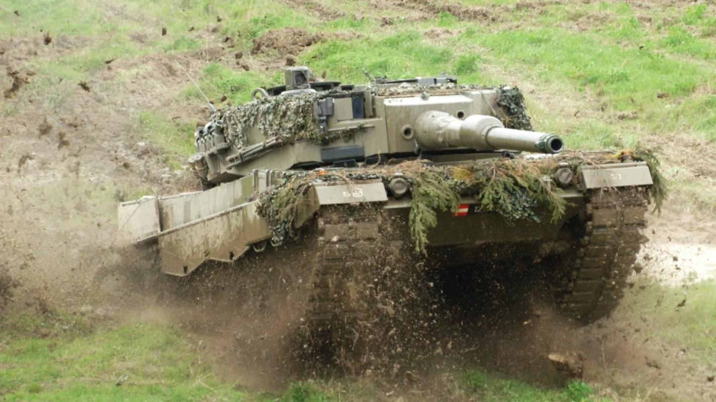 Hai hung canh xe tang Leopard 2A4 TNK tan xac tai Aleppo-Hinh-12