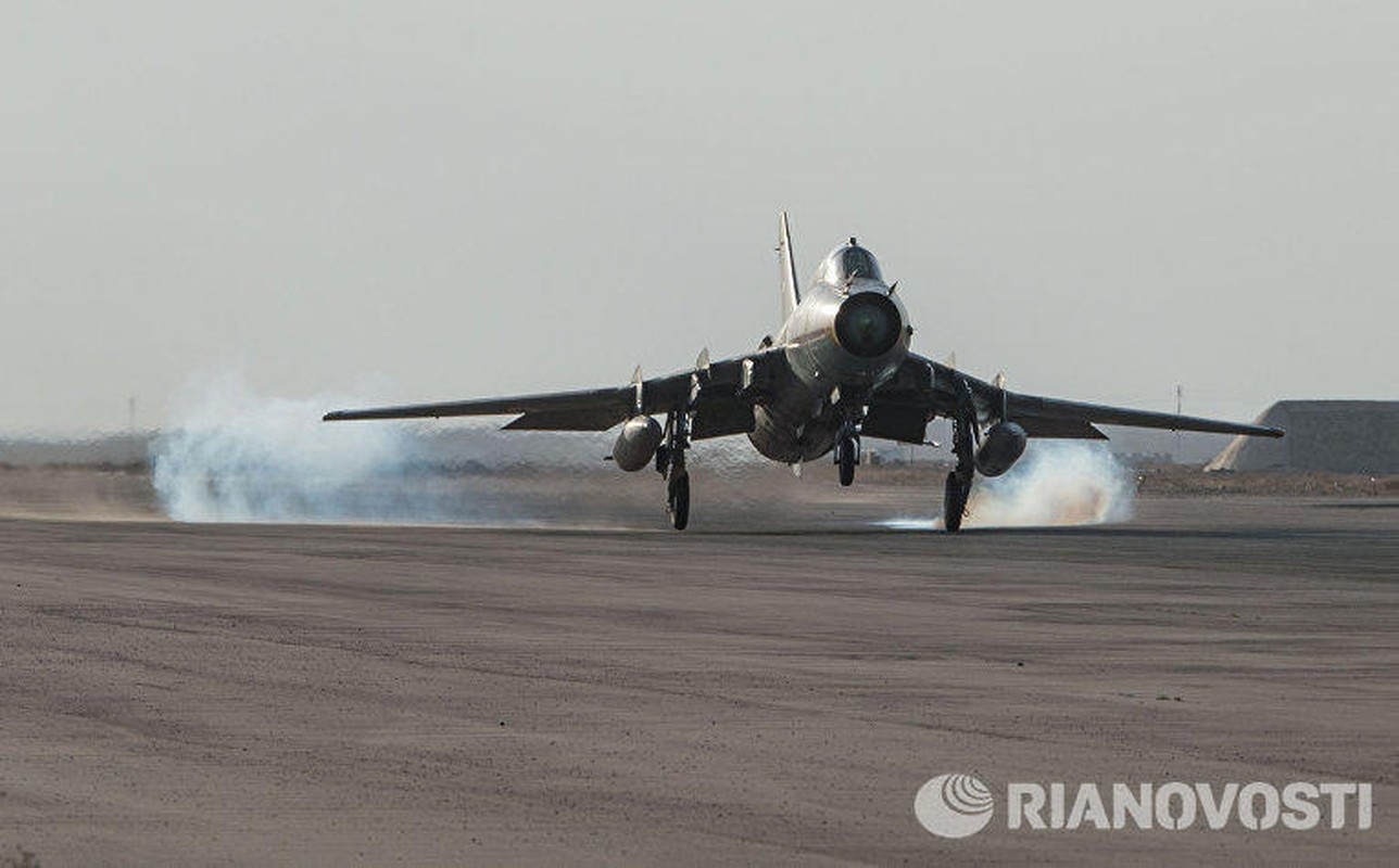 The tham khong ta noi tiem kich bom Su-22 cua Syria-Hinh-2