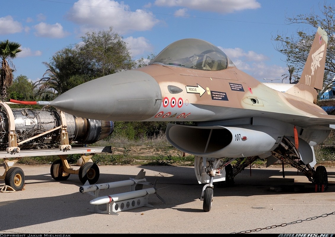 Israel cho nghi huu 90 F-16A/B, co hoi cho Viet Nam?-Hinh-5