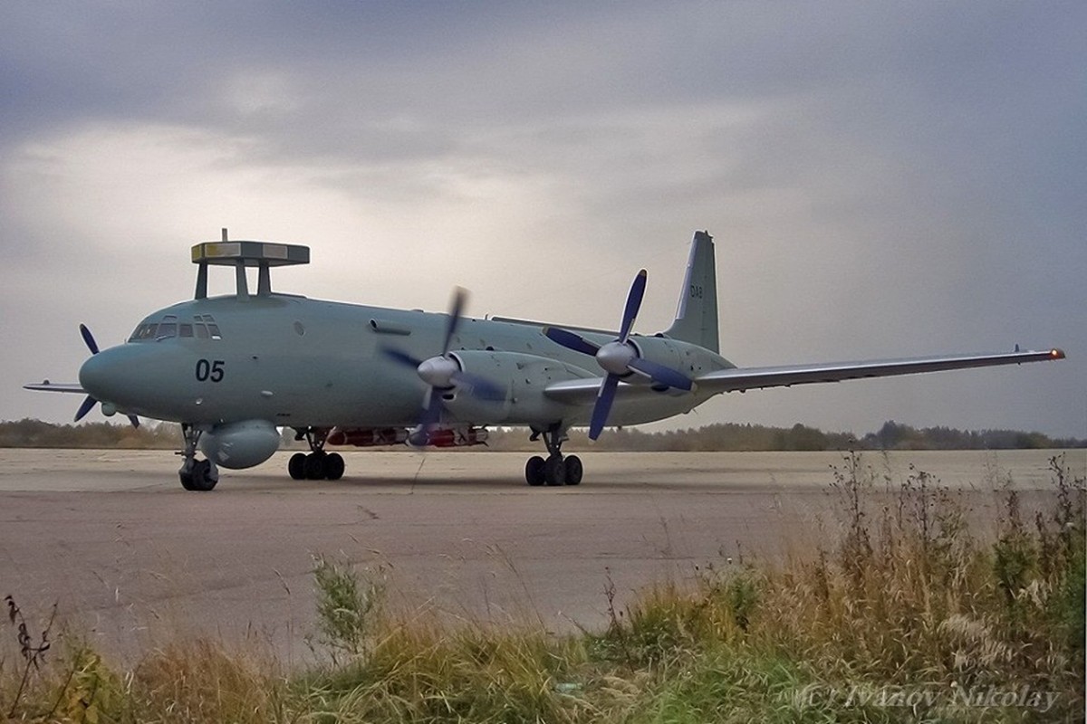 Bat ngo: “Sat thu san ngam” Il-38N Nga mang ten lua Kh-35