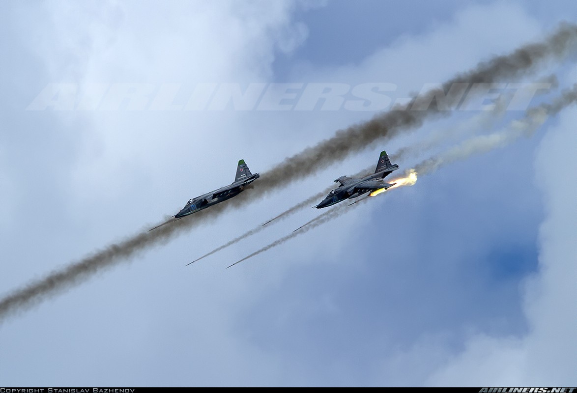 Tuong tan so may bay Su-25 moi duoc tang cuong den Syria-Hinh-8