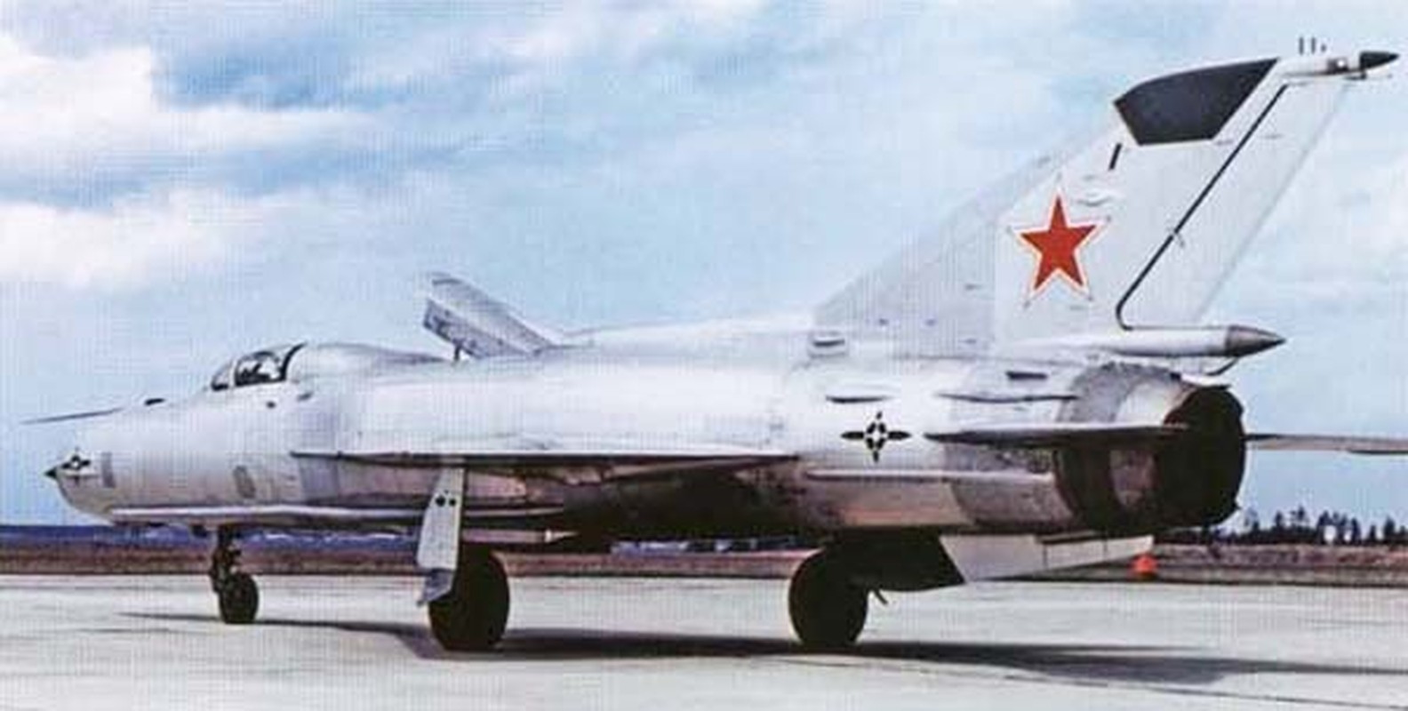 Khong the tin noi phien ban MiG-21 ha canh nhu…truc thang-Hinh-5