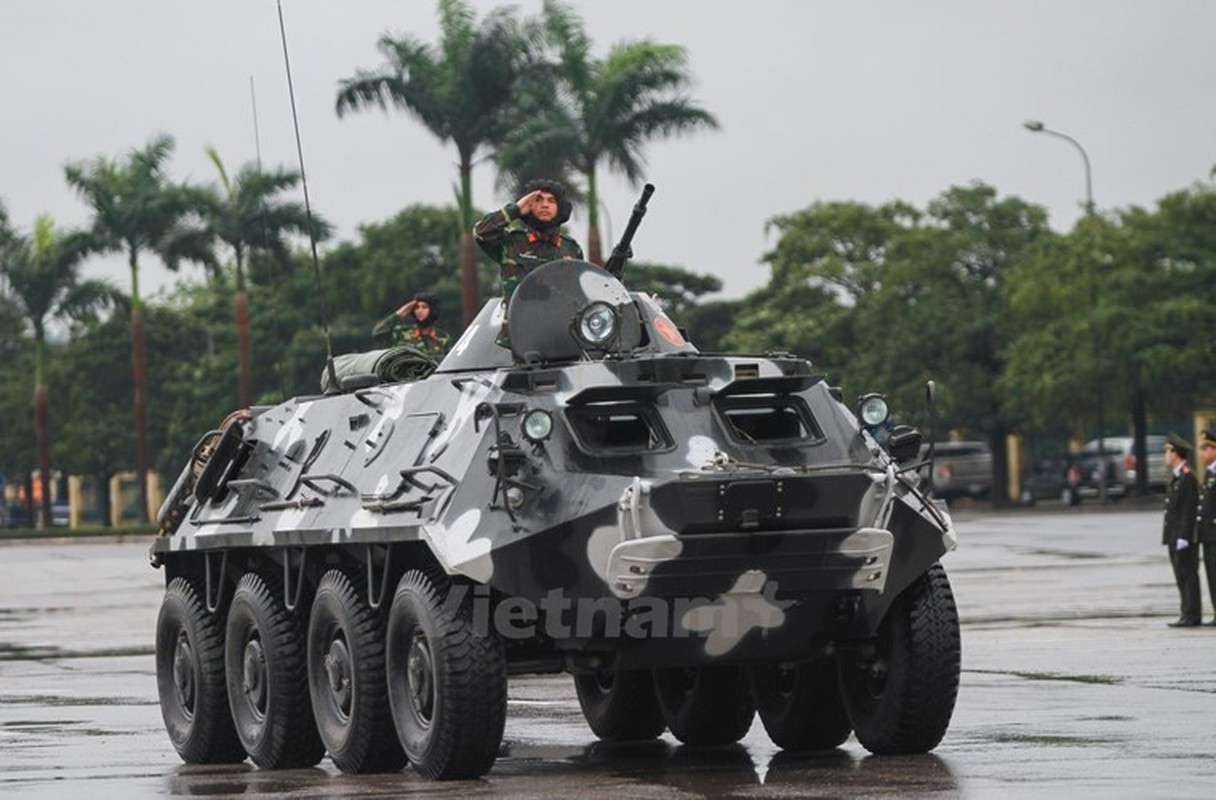 Viet Nam bat dau nang cap “taxi chien truong” BTR-60PB-Hinh-7