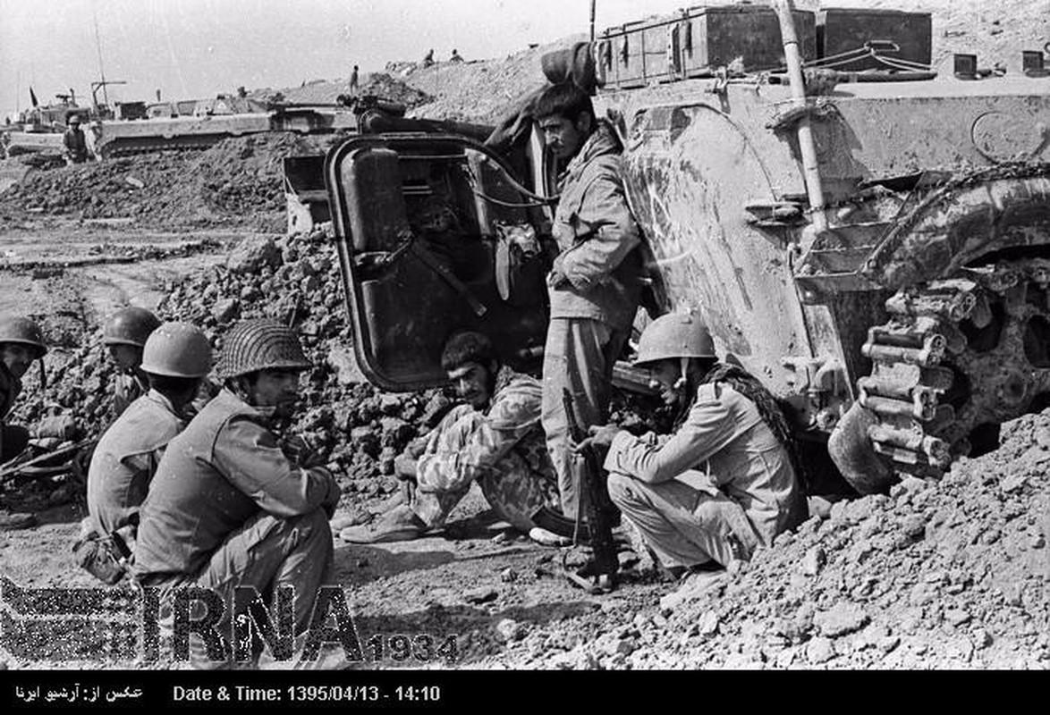 Khoc liet cuoc chien tranh Iran-Iraq nam 1982-Hinh-18