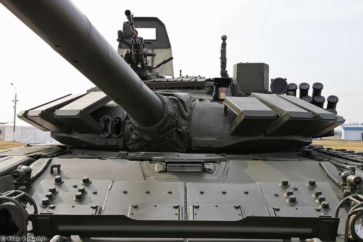 Kinh ngac: Xe tang T-72B3 bat ngo tham chien o Palmyra, Syria-Hinh-8