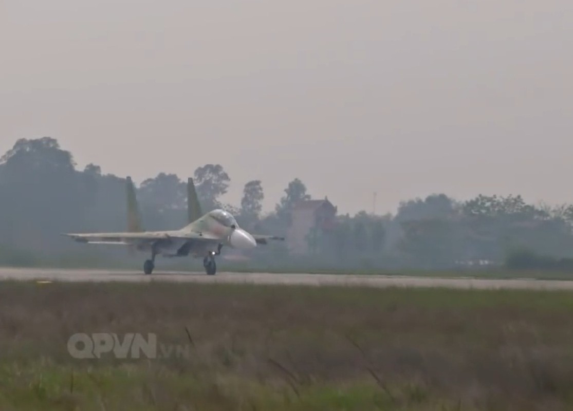 Tram tro buong lai tiem kich Su-30MK2 cua Viet Nam-Hinh-11