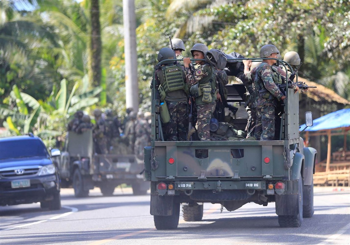 Quan doi Philippines co danh bai duoc khung bo, tai chiem Marawi?-Hinh-2