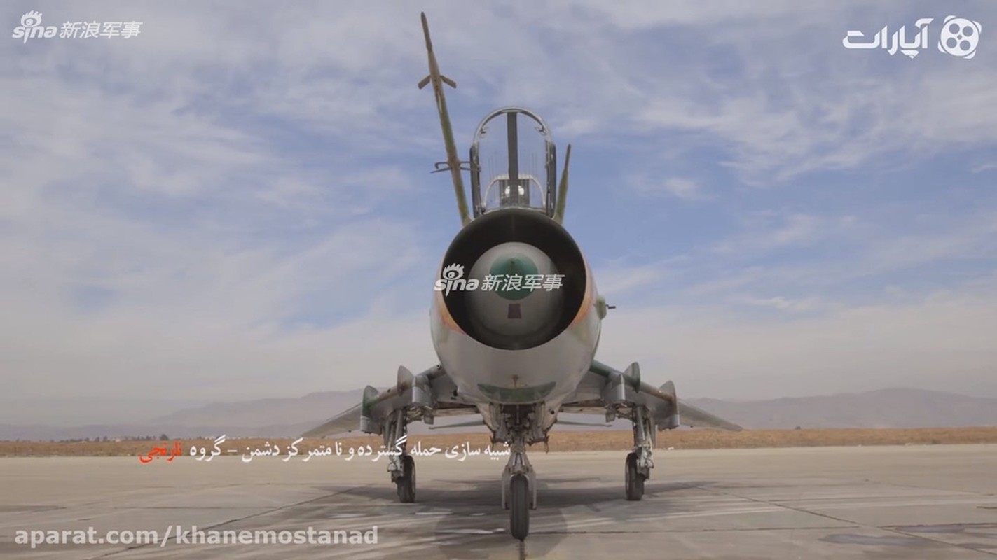 Iran bi mat hoi sinh “doi canh ma thuat” Su-22 lam gi?-Hinh-3