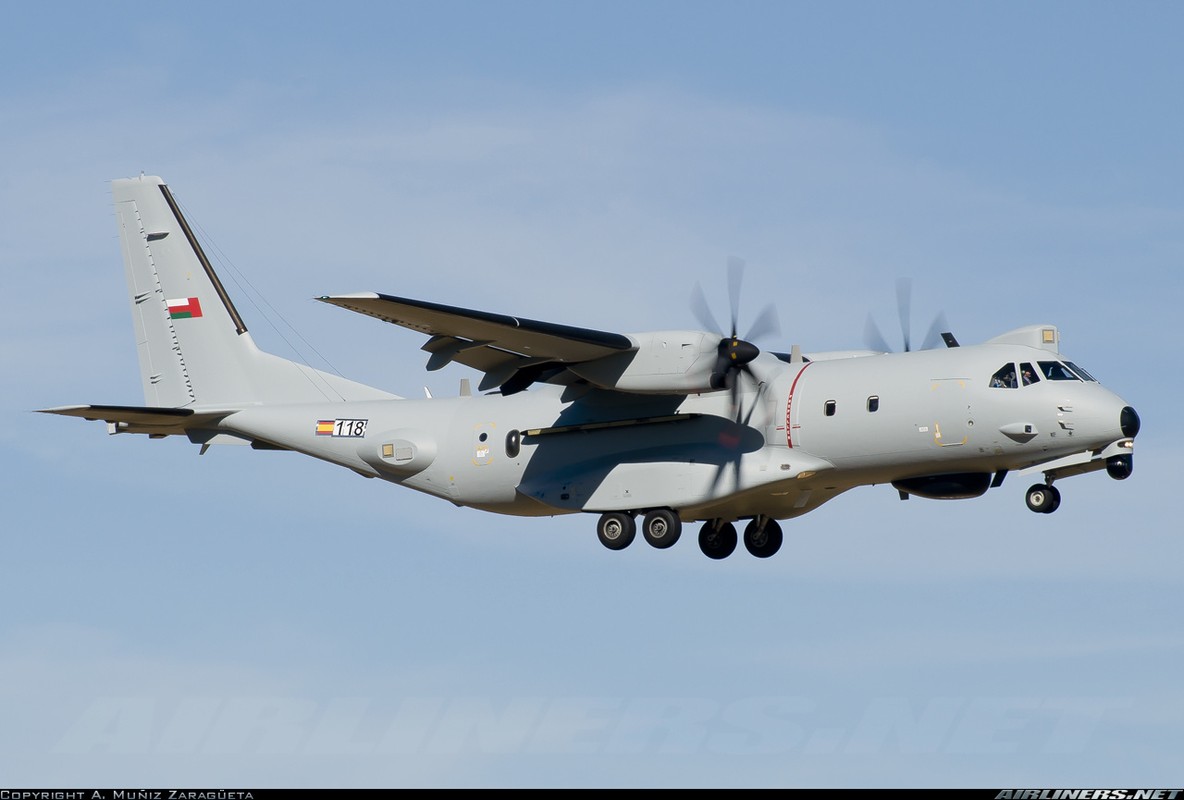 Nong: Airbus chao hang Viet Nam may bay san ngam C-295MPA-Hinh-2