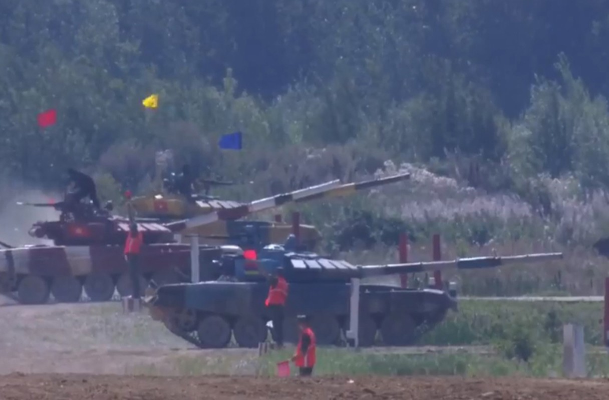 Tank Biathlon 2018: Viet Nam lai thanh thuc T-72B3, Nga tan thuong-Hinh-11