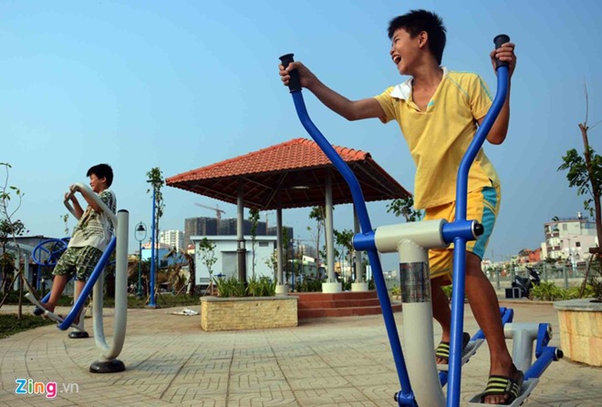 Tu tren cao, ngam kenh Tan Hoa - Lo Gom hoi sinh-Hinh-14