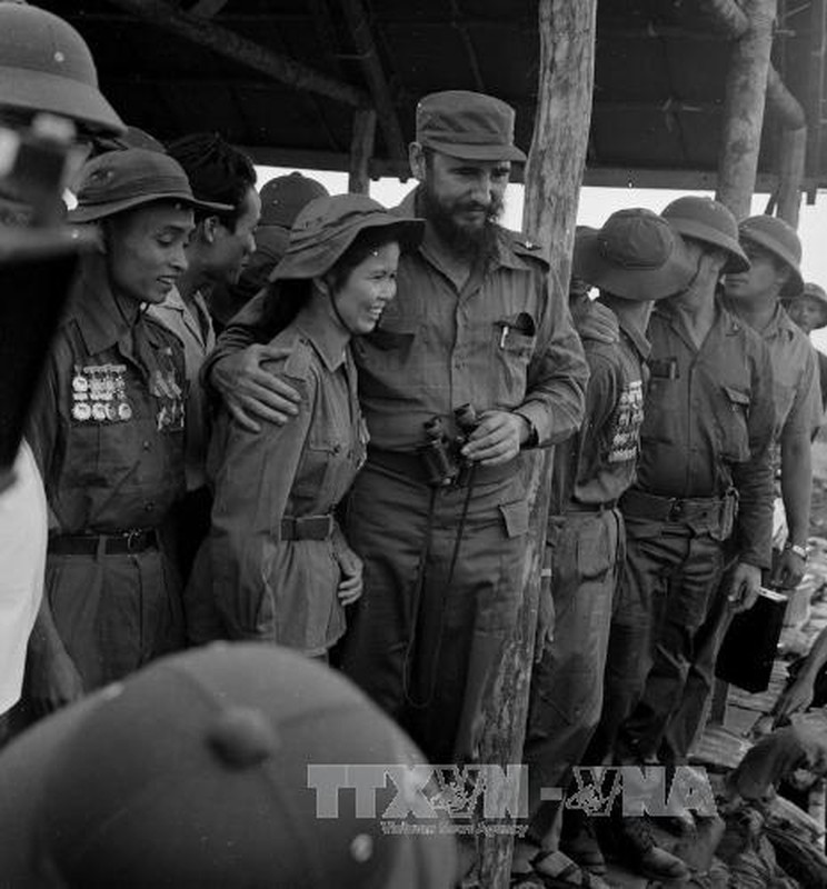 Anh: Chuyen tham lich su cua lanh tu Cuba Fidel Castro toi Quang Tri 1973-Hinh-9