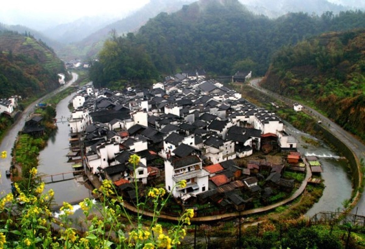 Kham pha nhung ngoi lang co xua huyen bi nhat Trung Quoc-Hinh-9