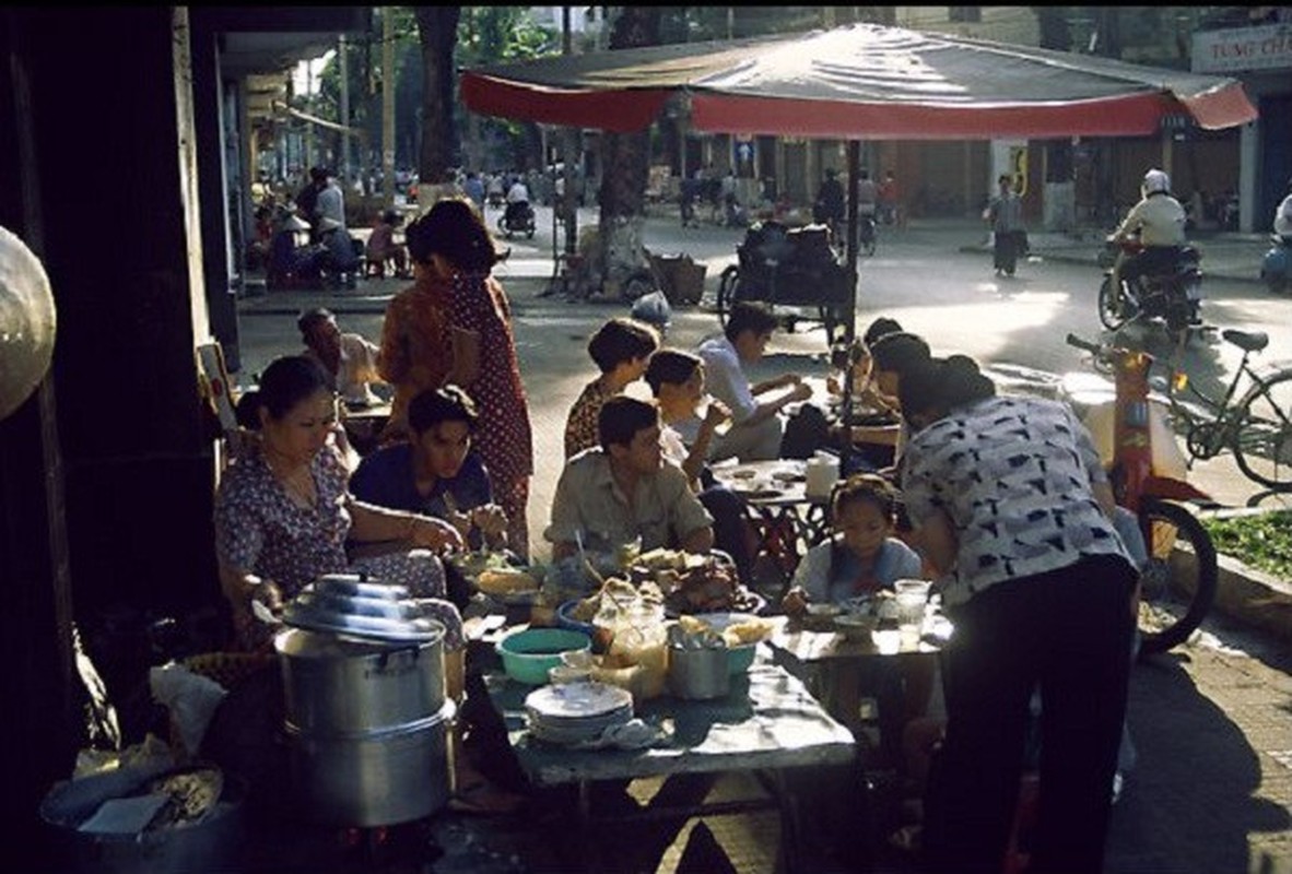 Anh hiem: Soi dong nhip song Sai Gon sau nam 1975-Hinh-12