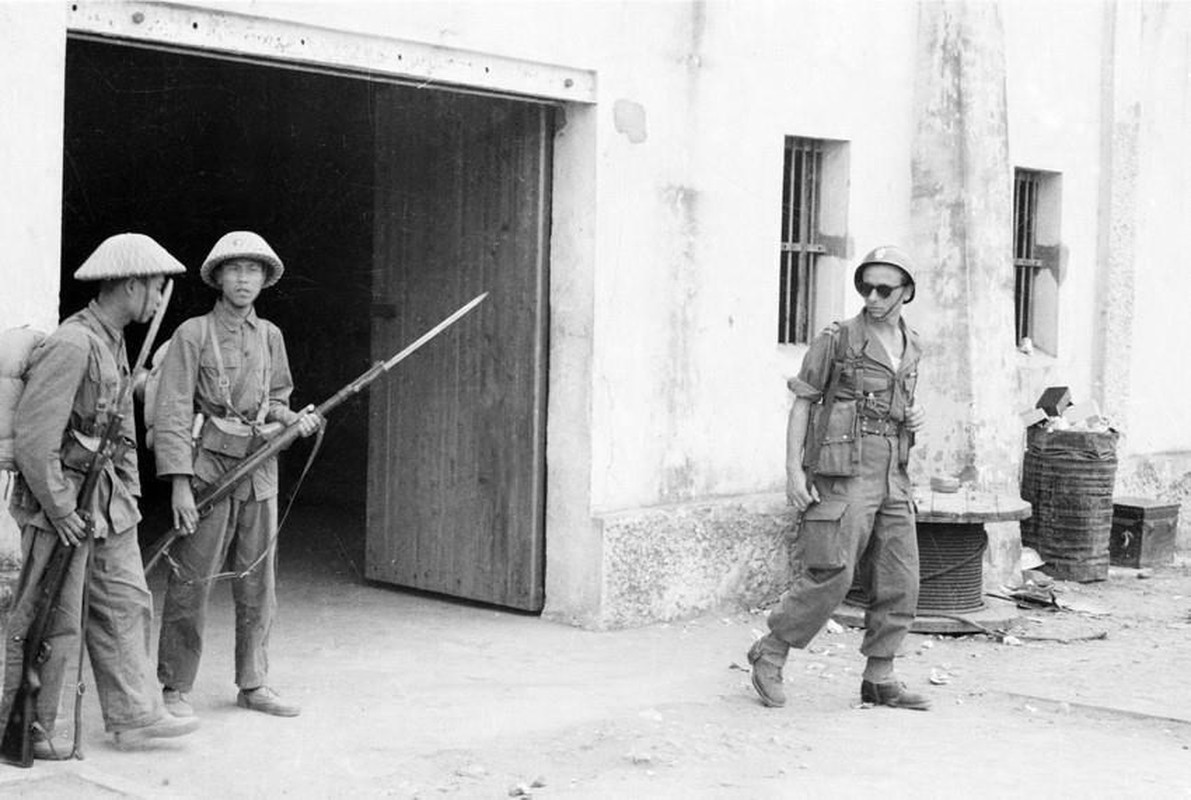 Anh doc: Phap rut quan khoi Viet Nam nam 1954-Hinh-4