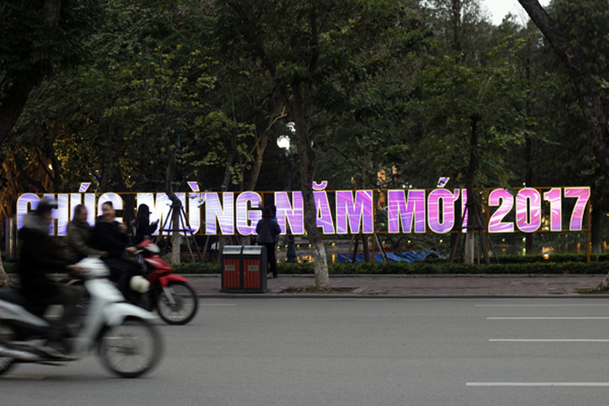 Chum anh: Ha Noi lung linh sac mau ngay can Tet-Hinh-12