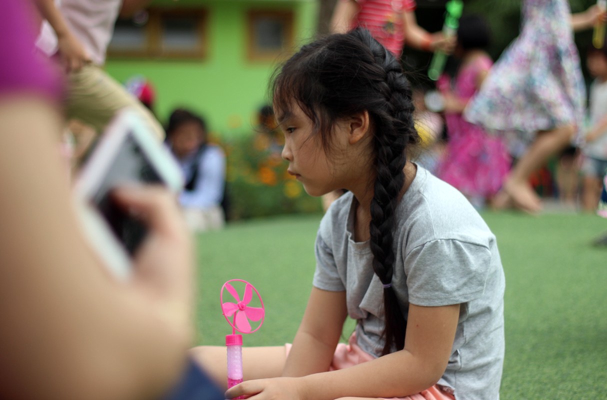 Anh: Cong vien Ha Noi chat kin nguoi vui choi ngay gio To-Hinh-14