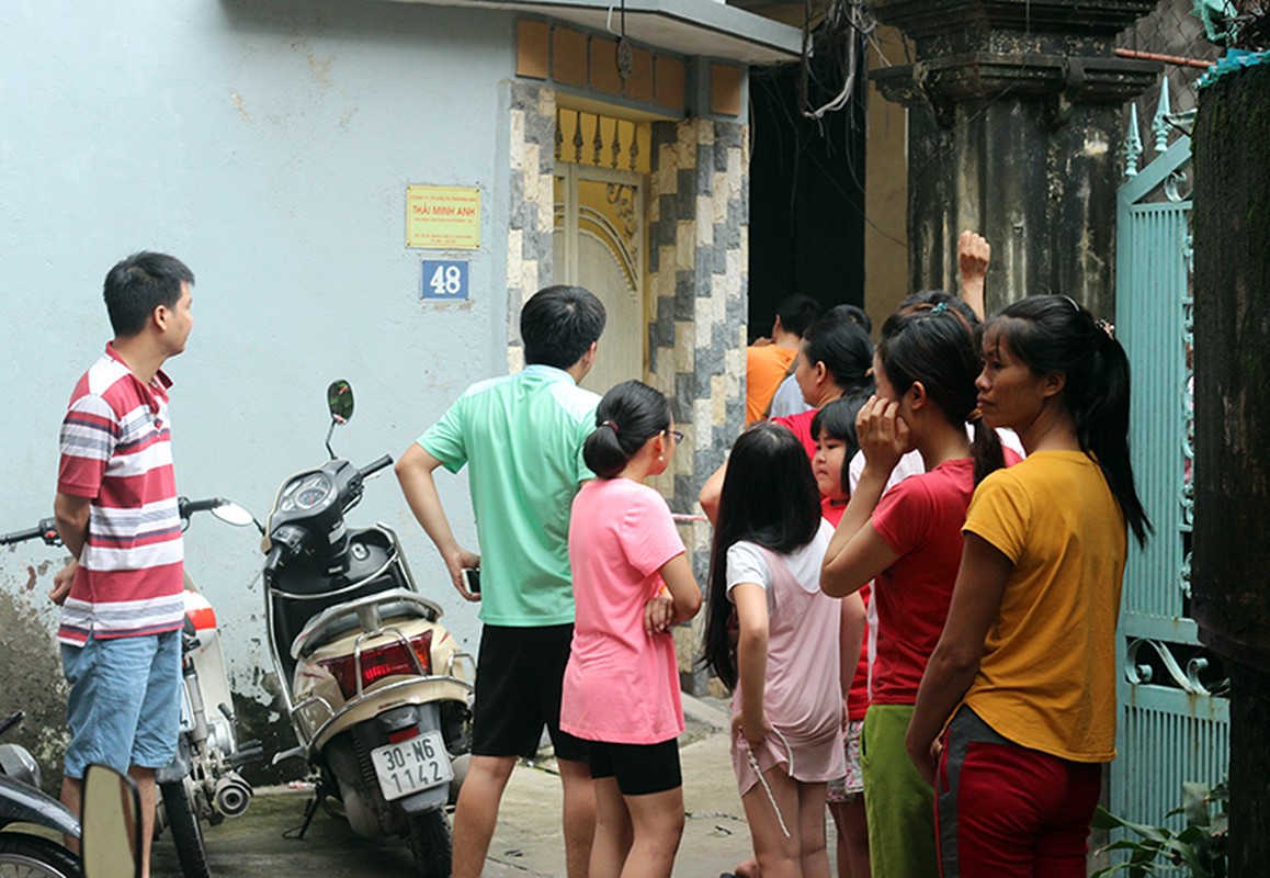 Can canh ngoi nha bi chay lam 4 nguoi tu vong o Ha Noi-Hinh-6