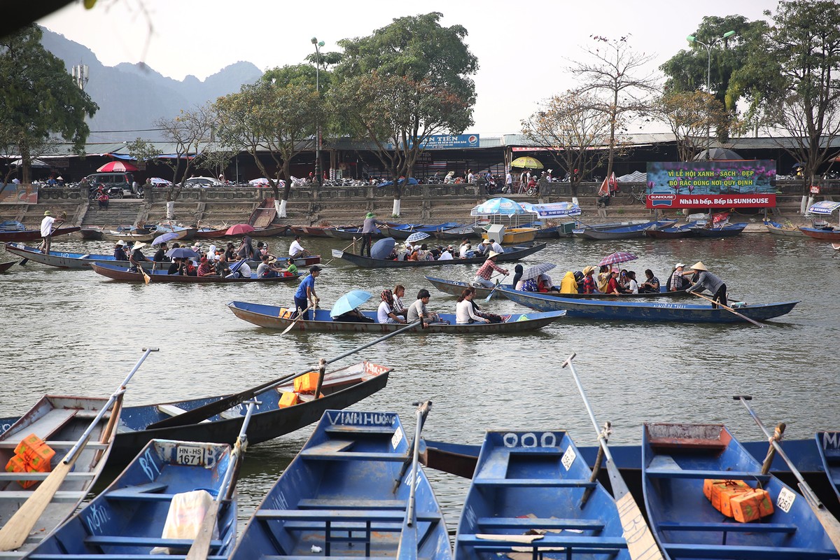 4.000 do cho khach tray hoi chua Huong 2019 co gi dac biet?-Hinh-2