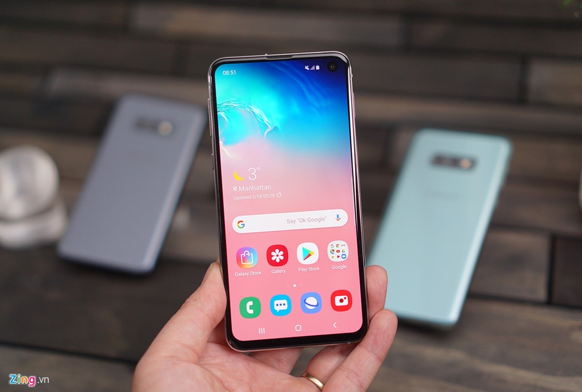 Chi tiet Galaxy S10e - vu khi bi mat cua Samsung?-Hinh-3