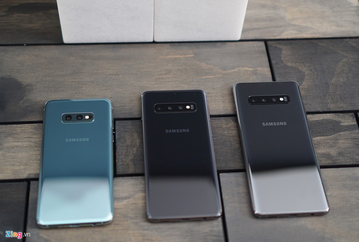 Chi tiet Galaxy S10e - vu khi bi mat cua Samsung?-Hinh-9