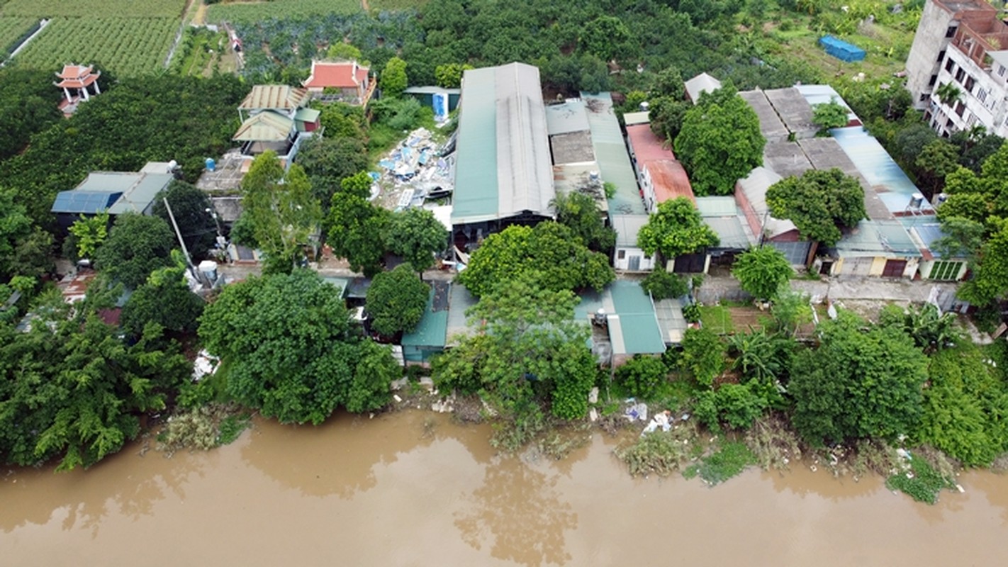 Ha Noi: La liet cong trinh xay lan chiem dat hanh lang song Nhue-Hinh-3