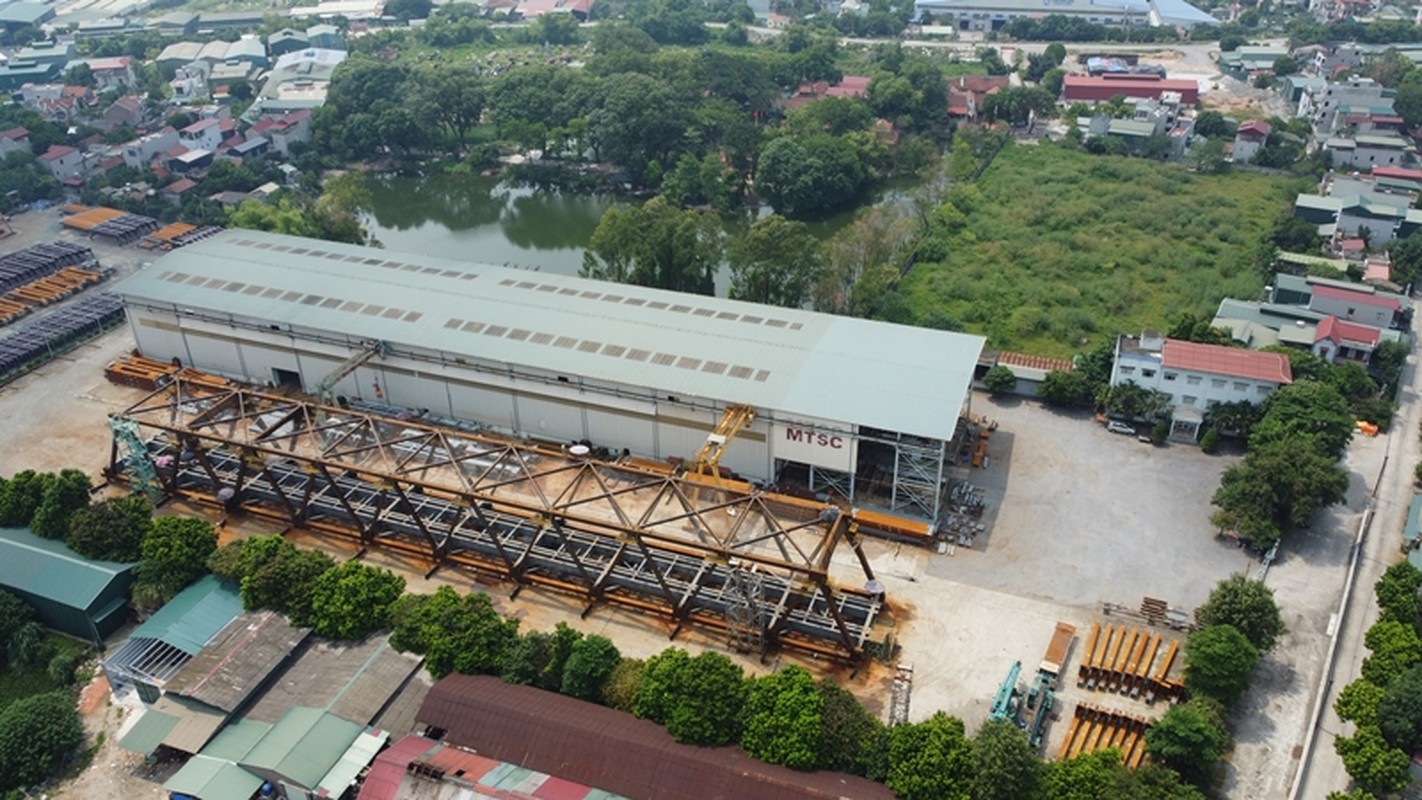 Ha Noi: Nha xuong, ben bai nhech nhac ven song Hong o Ninh So-Hinh-10