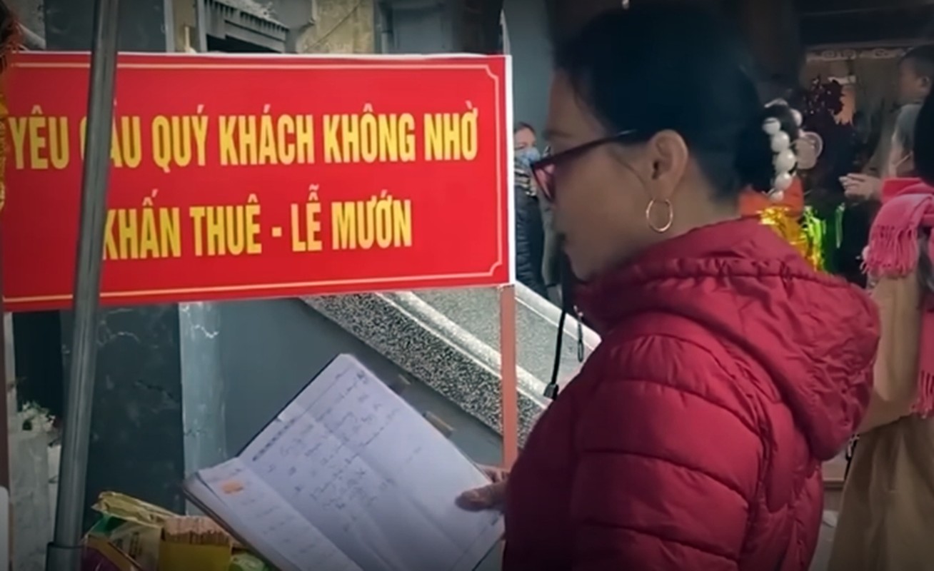 Den Ba Chua Kho: Dich vu khan thue, sap le ca chuc trieu dong-Hinh-4