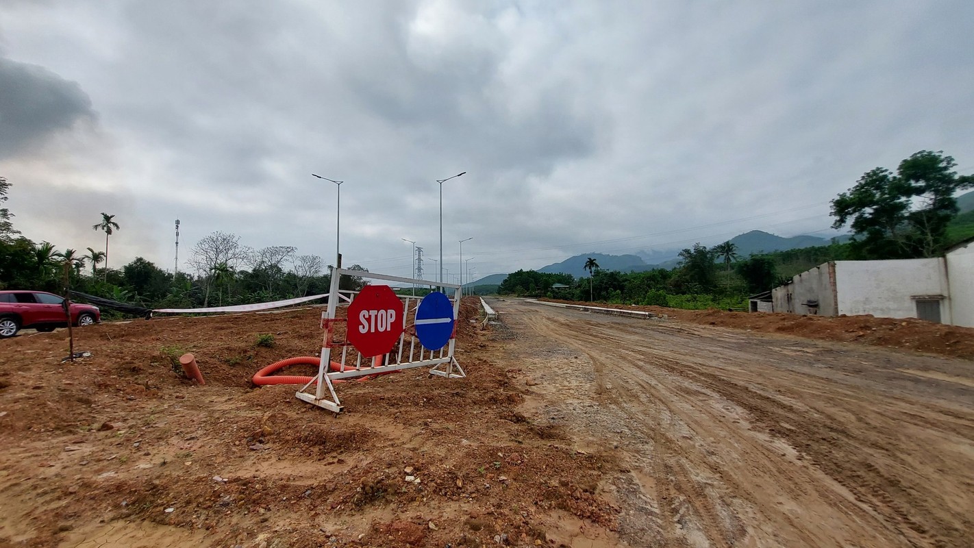 Soi tien do du an duong vanh dai nghin ty Tay Da Nang-Hinh-6