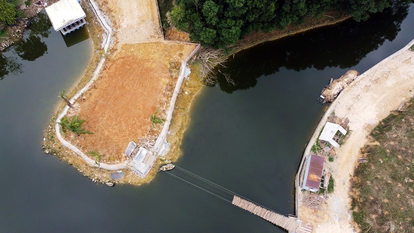 Ha Noi: Hinh anh ho Da Dung dang bi “buc tu”-Hinh-3